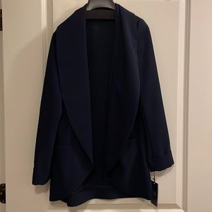 Women’s W by Worth Blazer in Navy Size Medium. Can provide measurements.